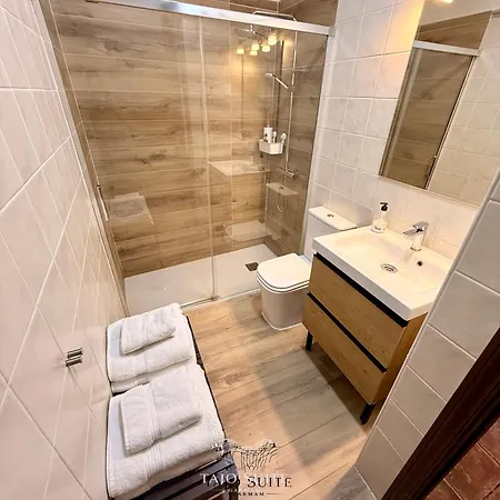 Terraza Panoramica 180º, Tajo Garmam